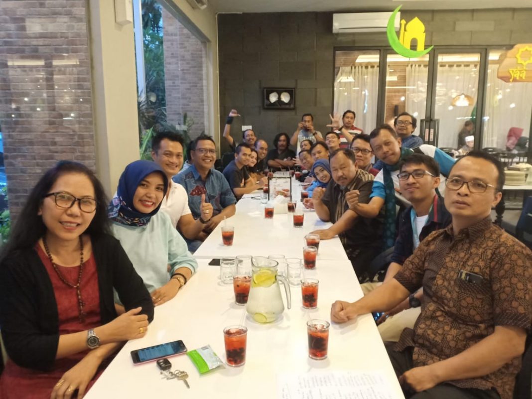 Buka Bersama Dan Silaturahmi Pengurus DPD Jatim Dg Media Di Surabaya ...